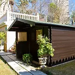 Fantastic Chalet 5 Mins Away From The Beach By Easybnb