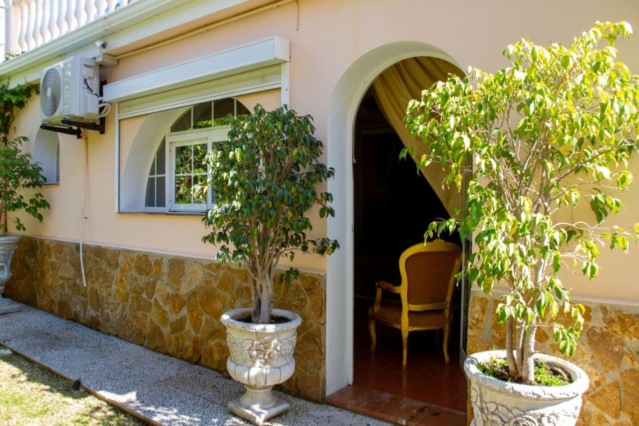 Chalet Fantastic 5 Mins Away From The By Easybnb Torremolinos
